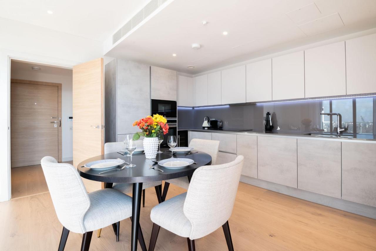 Modern Family Home Close To Victoria Station By Underthedoormat ลอนดอน ภายนอก รูปภาพ